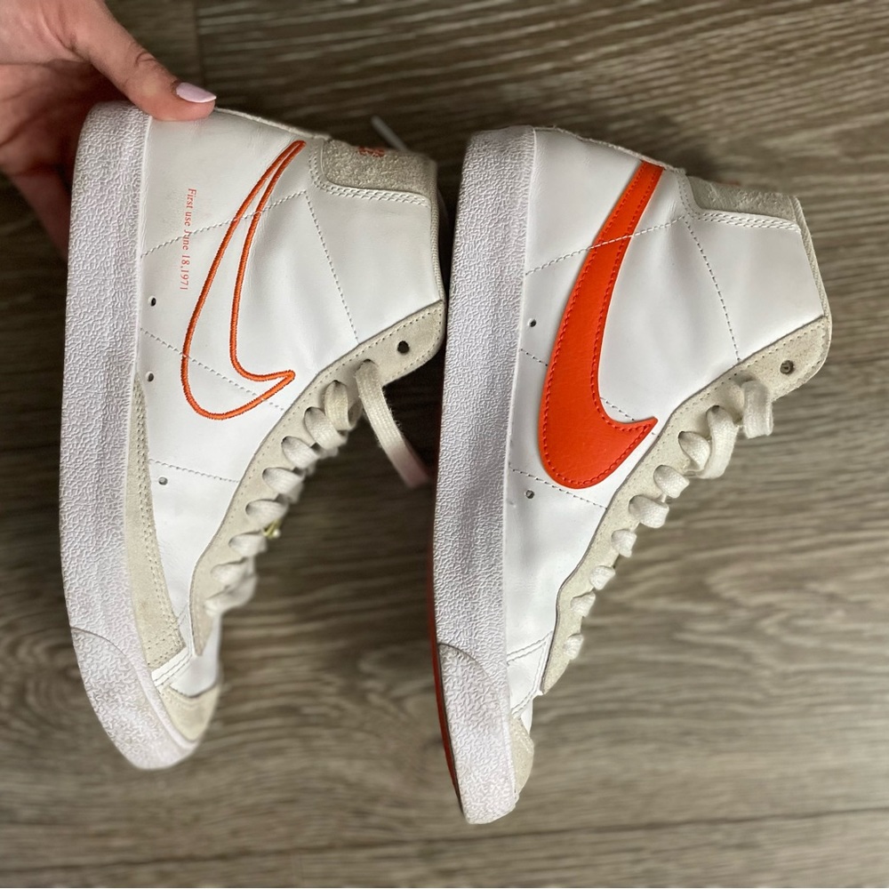 Nike Blazer Mid '77 SE - Women's